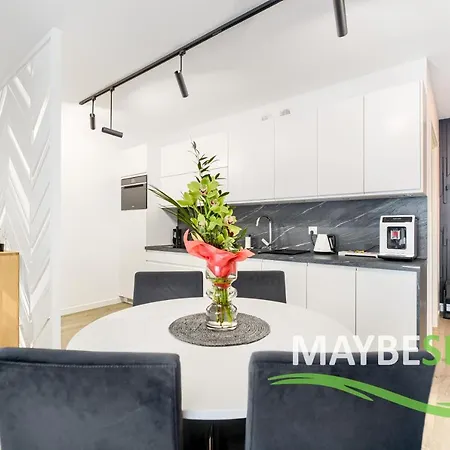 Maybesea Nadmorskie Tarasy A415 Apartment